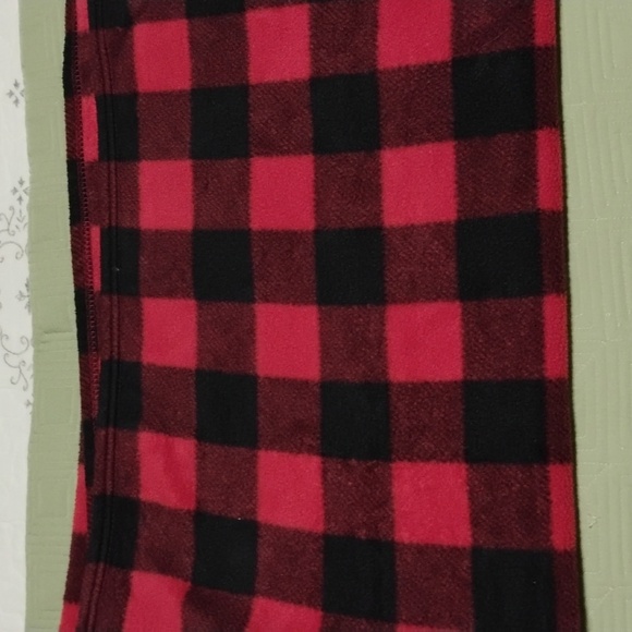 Christmas accessories & matching throw - Picture 8 of 10